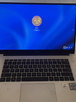 Huawei Matebook D15 laptop used, Intel Core i3, 8GB RAM, Windows 11