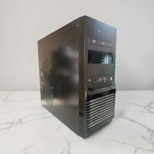 Desktop computer like new with Windows 10 and GT 710 graphics card