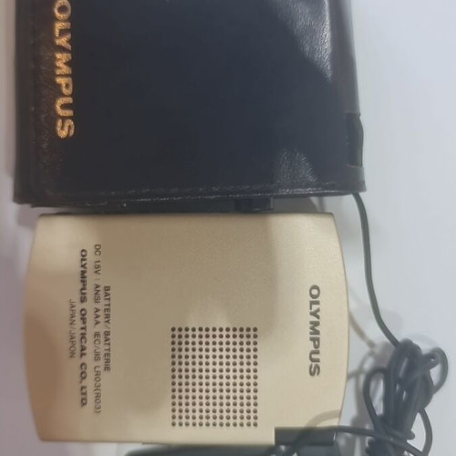 Olympus Pearlcorder L400 kit like new with leather case and remote