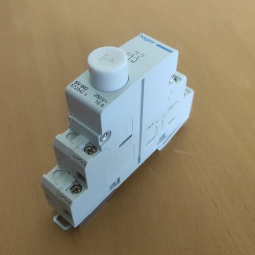 Hager SV 042 rail button automatic staircase new 250V/16A