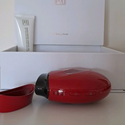 EMS facial device like new with vibration and heat