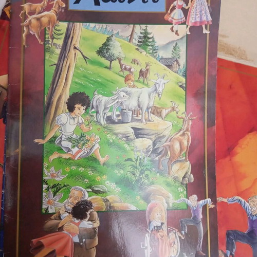 Folder with 4 large fairy tale books like new, 90s
