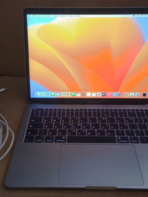 Apple MacBook Pro 2017 Retina 13.3, 8GB RAM, 256GB SSD μεταχειρισμένο