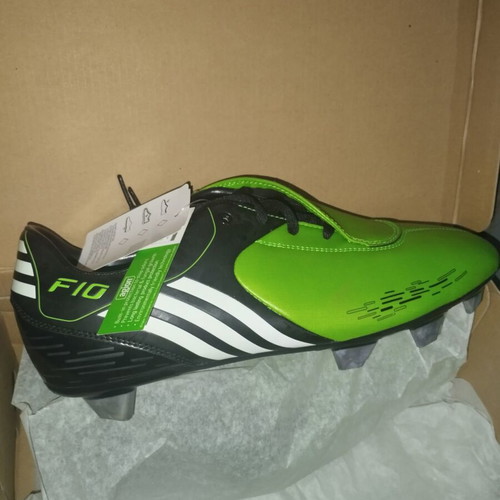 Adidas F10 2010 football boots new, size 44.5, green