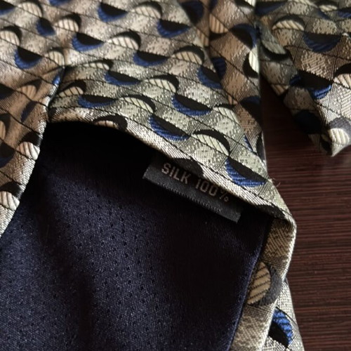 Men's Silk Tie ae picabia like new