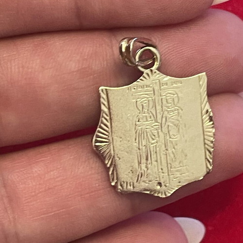Pendant Kostantinato 14K gold vintage used, 3.1 gr