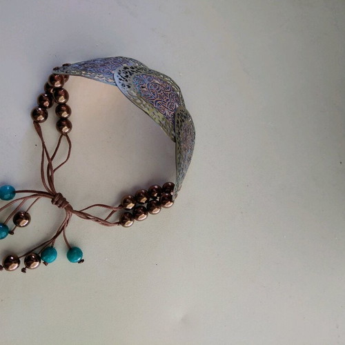 Women's bracelet new, multicolor with adjustable straps