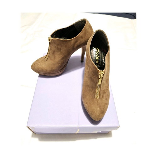 Stefania ankle boots used with 2.5cm platform and 12cm heel