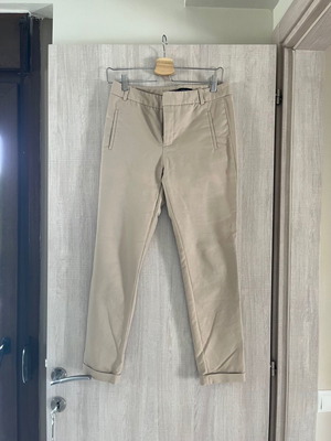 Zara pants used, size S, fitted, ideal for office
