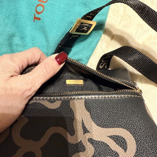 Tous leather crossbody bag like new, black and beige