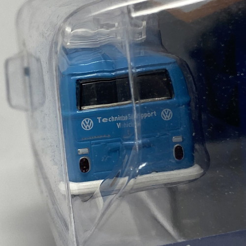 Volkswagen Type 2 Panel Van T2 1:64 scale new