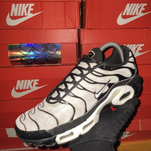 Nike Tn Air Max Plus 2018 σαν καινούργιο, μαύρο και άσπρο