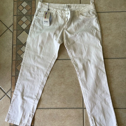 Rebecca Blu white denim pants new, size XL