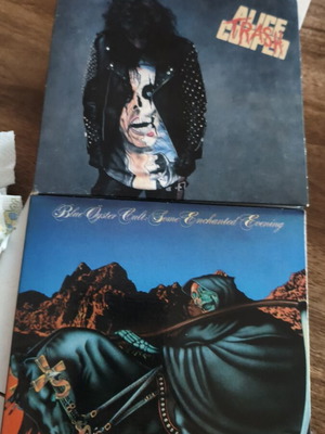 Alice Cooper Trash and Blue Öyster Cult Some Enchanted Evening CDs used, rock