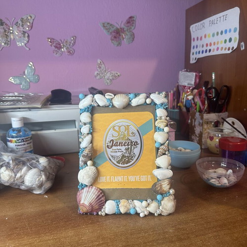 Ocean-Inspired Picture Frame new, handcrafted with seashells and beads