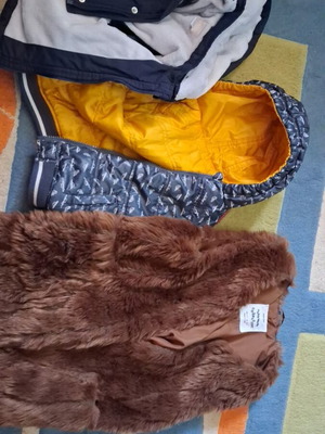 Μπουφάν και γιλέκο Zara για κορίτσια σαν καινούργια, μεγέθη 1, 6 μηνών και 10 χρόνων