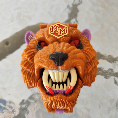 Mighty Max Grapples with Battle Cat vintage playset 1993