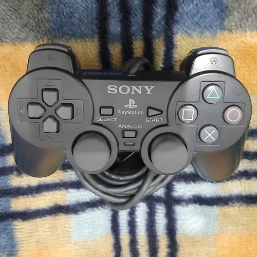 PlayStation 2 PS2 original controller used with good analog sticks