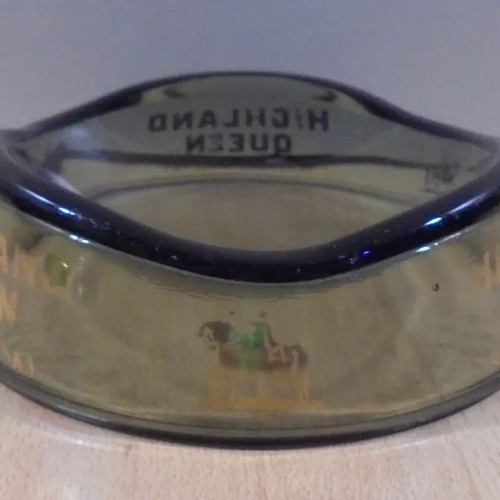 Highland Queen scotch whisky old promotional glass ashtray used