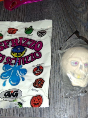 Sfrizzo Ti Schizzo Italian toy figure new, rare, bag no7