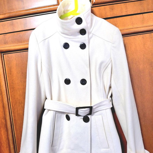 Women's coat used, white with black buttons, size M