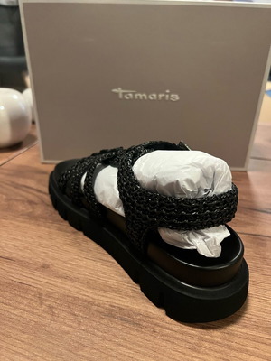 Πέδιλο Tamaris μαύρο αφόρετο (στην κούτα)