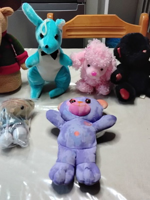 Stuffed toys like new, set with bags