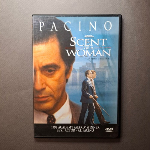 Scent of a Woman DVD like new, drama social (1992)