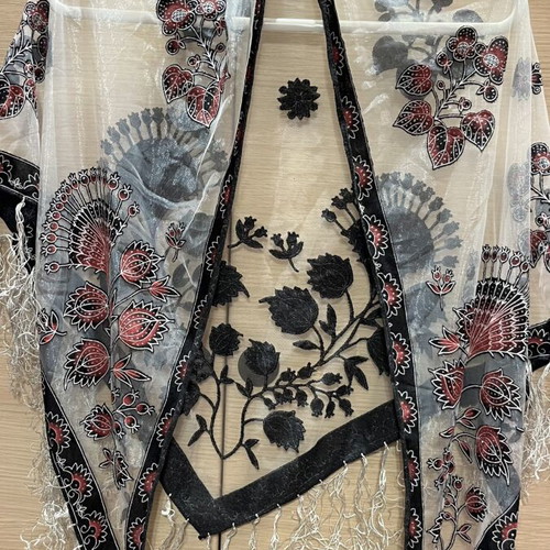 Pareo scarf like new