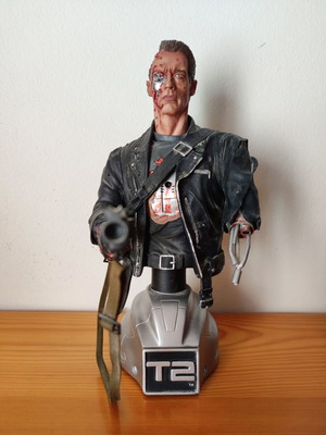 Terminator 2 T-800 Battle Damaged συλλεκτική προτομή, σαν καινούργιο