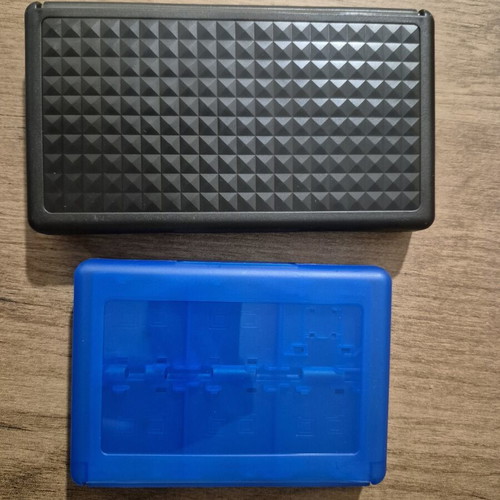 Θήκες Nintendo DS 3DS για κασσετάκια σαν καινούργιες, σετ 2