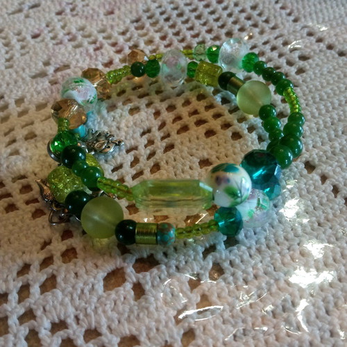 Handmade bracelet with green tones, new