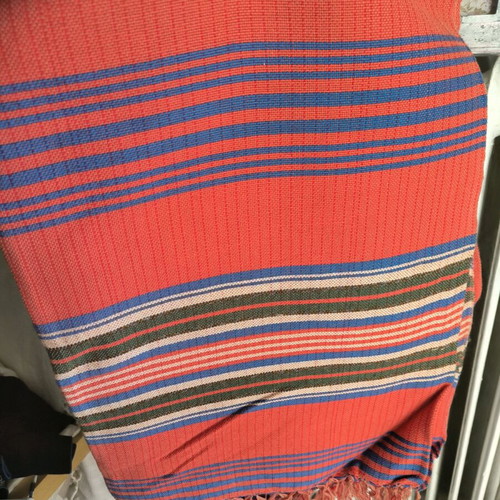 Traditional throw for sofa or bed new, woven 220x150