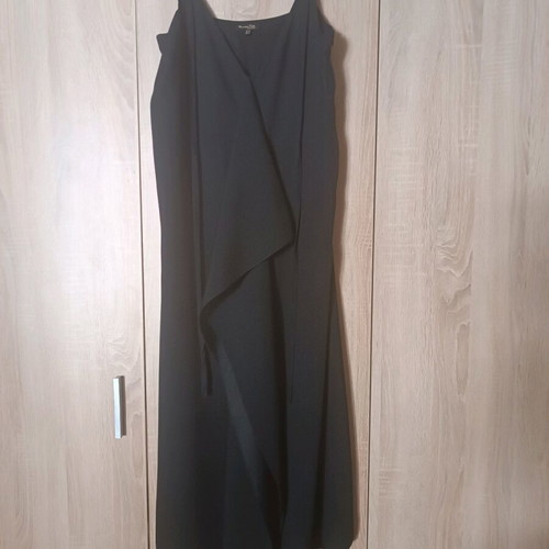 Massimo Dutti black dress with straps, like new, size 38