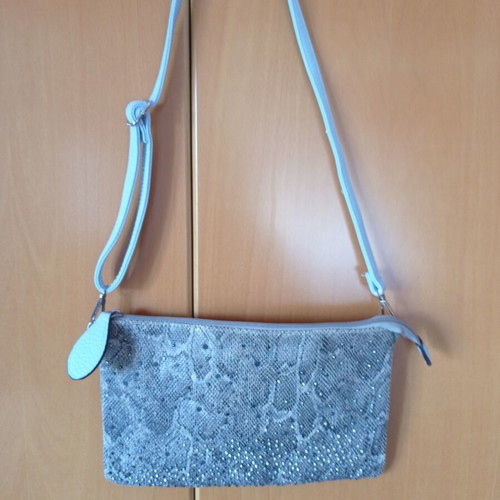 Women's crossbody bag like new, gray snakeskin print with rhinestones