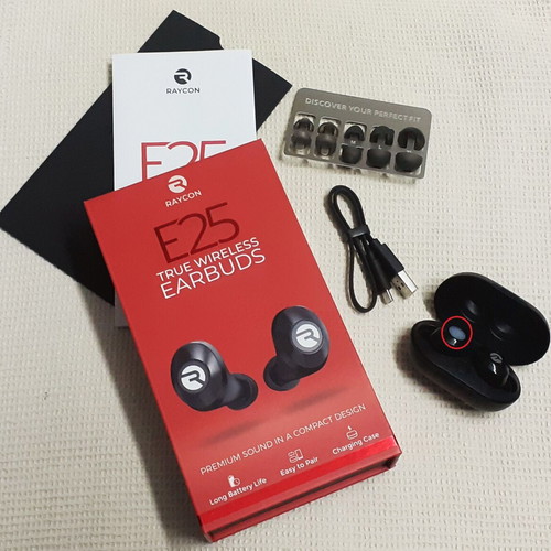Raycon E25 True Wireless Earbuds like new