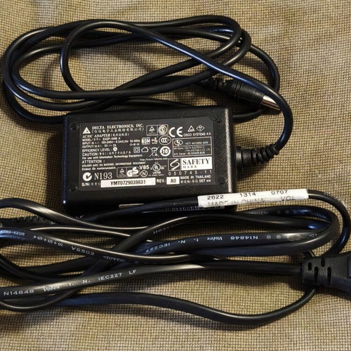 Delta Electronics EADP-10AB A power supply 5V 2A 10W like new