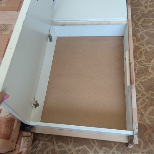 Practical extendable sofa bed with two storage compartments