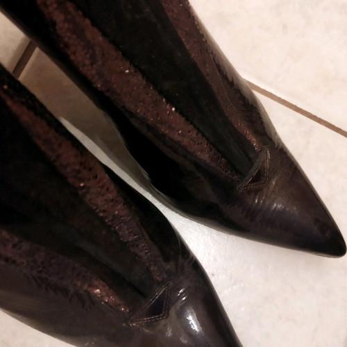 Dodici leather pumps size 40 brown gold used