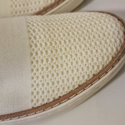 Ugg moccasins new, size 38, white beige