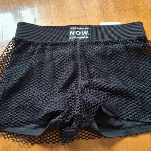 Bershka black sports shorts M like new, mesh design