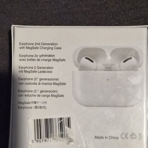 Wireless Bluetooth Earbuds with MagSafe Charging Case new, white