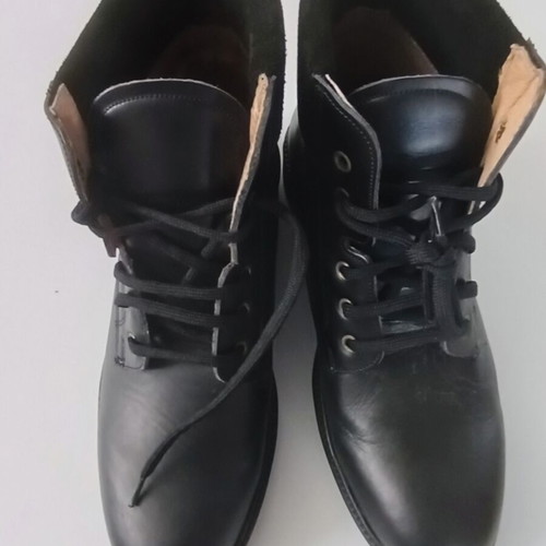 Leather ankle boots new, size 43, black