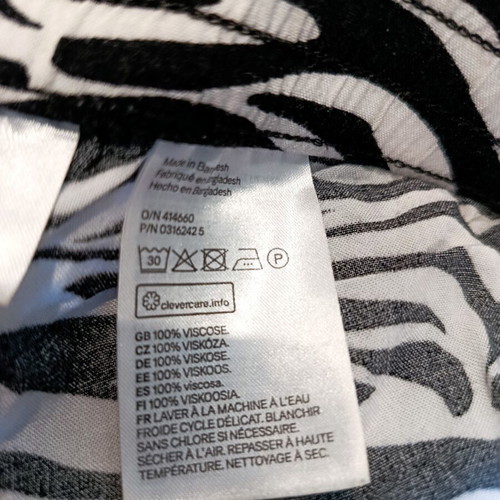 H&M Women's Zebra Print Pants like new, size XL 42 14, black and white