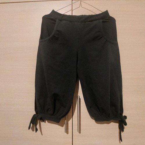 Vintage black women's Bermuda shorts used XS/S with pockets