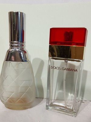 Κολώνιες Dolce Gabbana και Estee Lauder μεταχειρισμένες, 2 μπουκάλια άδεια