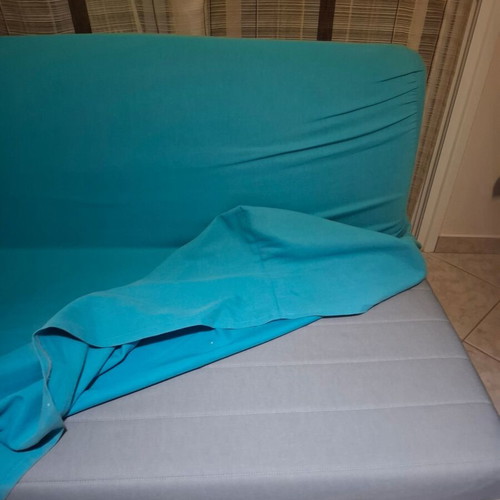 Sofa bed with 2 sets of covers, 1.40 m width