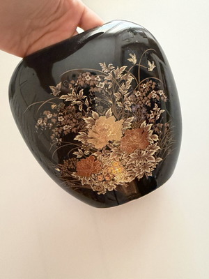 Shibata Japanese vase vintage, like new, 19x18cm
