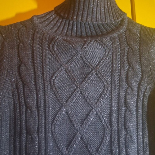 Esmara knitted dress like new, dark gray with silver pattern