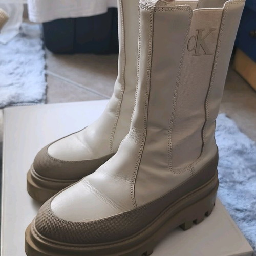 Calvin Klein boots like new, size 38, white and beige